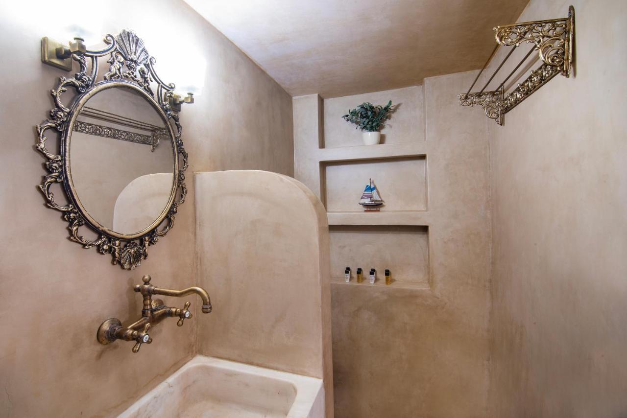 Terra E Sole Spa Suite Aegina Vathi  Exterior photo